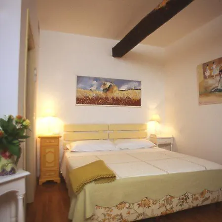 Çiftlik konaklama La Vecchia *